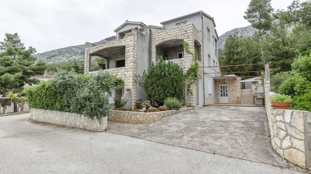 Apartments Helena Ivan Dolac (1)