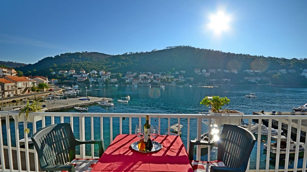 Apartment Matko Brna (1)