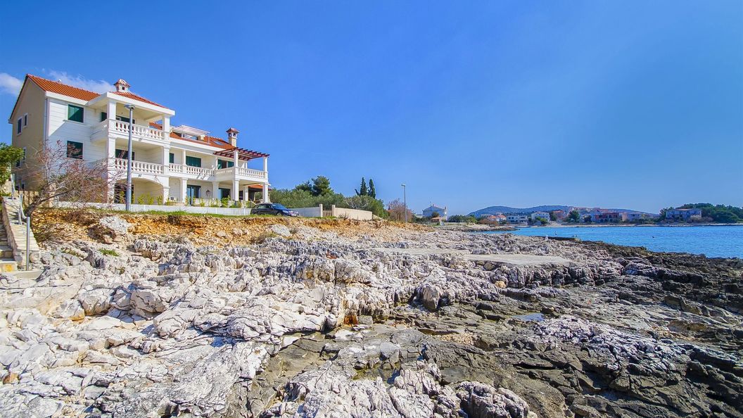 Apartment Lavanda Rogoznica (1)