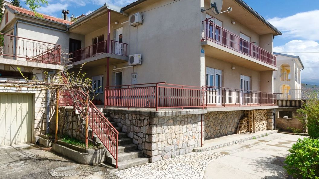 Apartments Nada Senj (1)