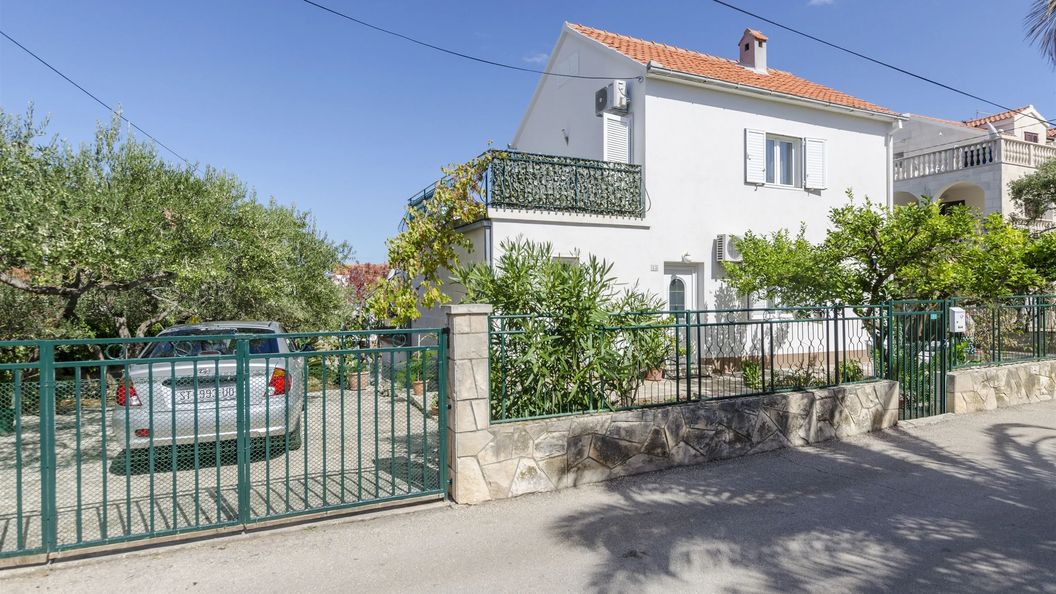 House Jadranka Supetar (1)