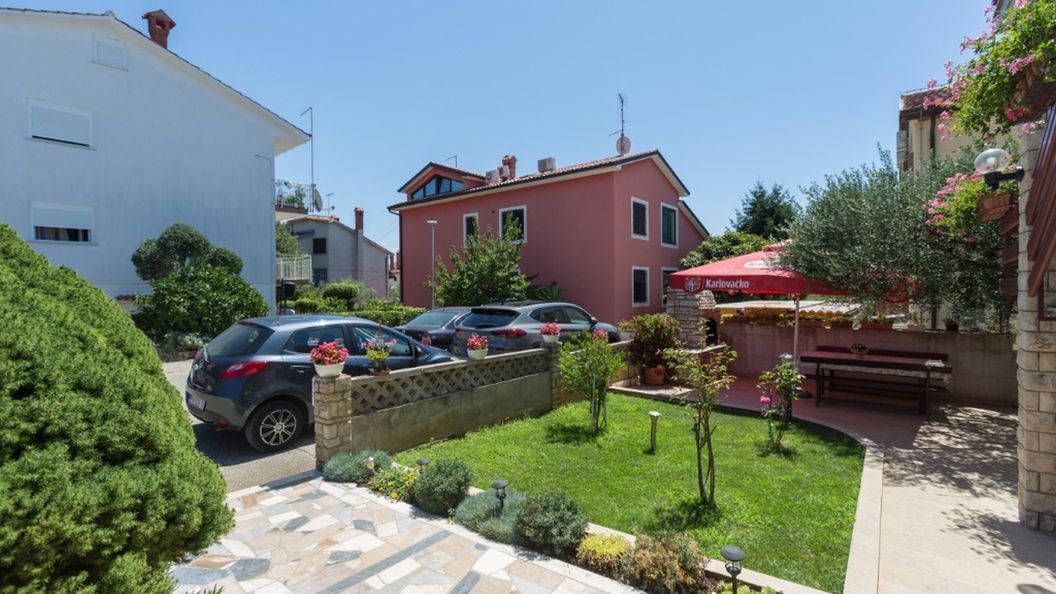 Apartments Nerina Novigrad (1)