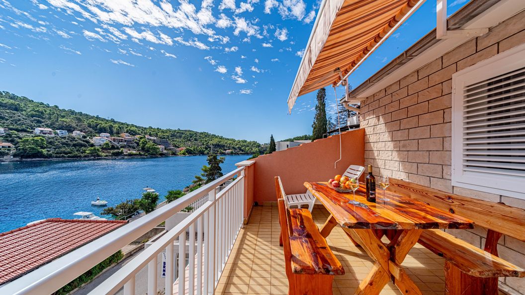 Apartments Vesna Brna (1)