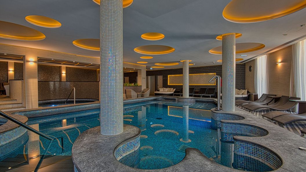 Aura Felnőttbarát Hotel Balatonfüred (1)