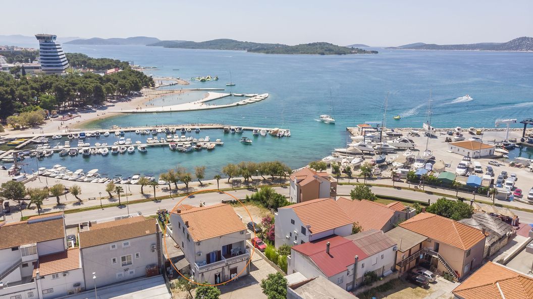 Apartment and Rooms Artina Vodice (1)