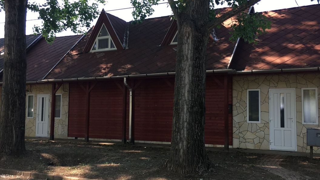 Beach Apartman Tiszafüred (1)