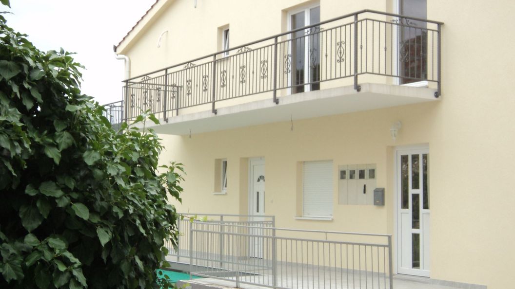 Apartmani Vukelja Marina (1)