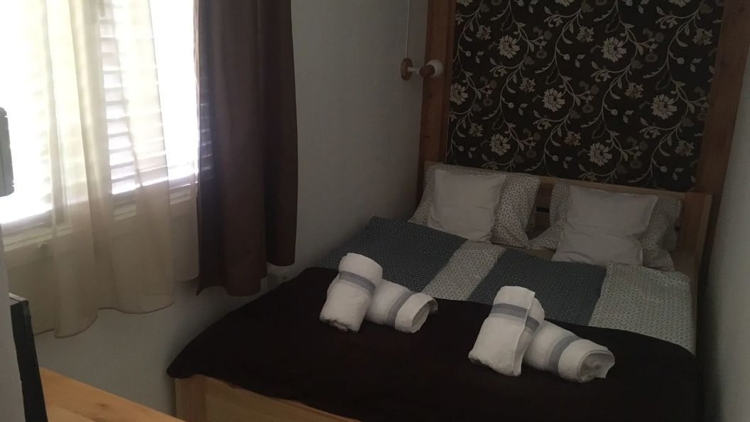 Darwin Vendégház Abádszalók (1)