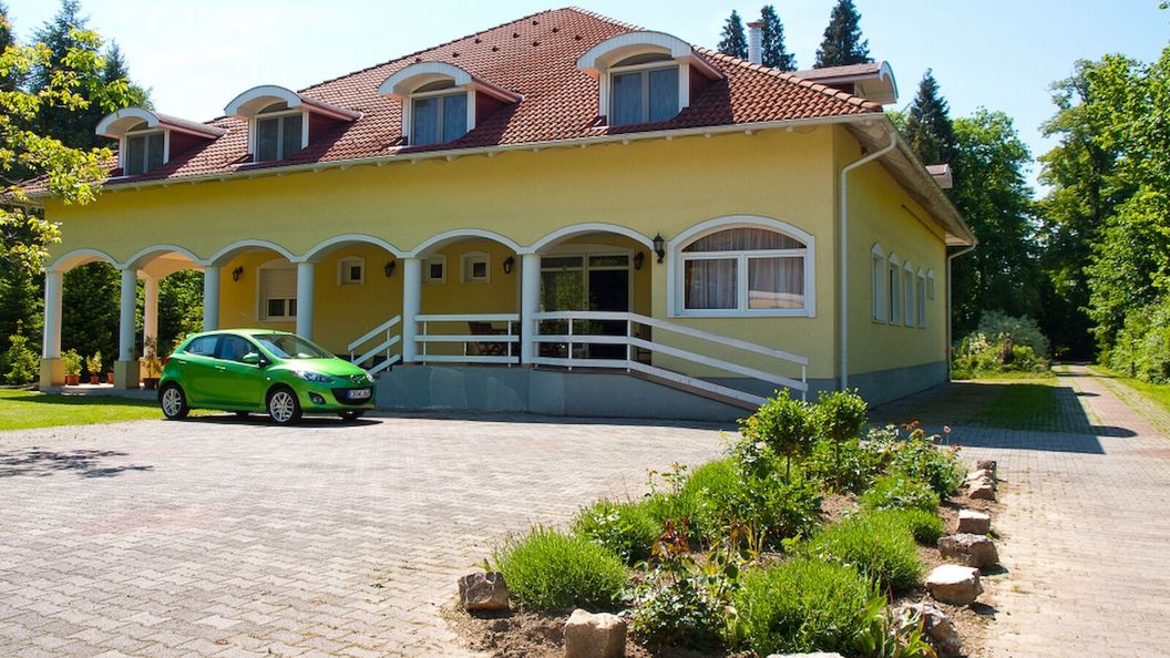 Silvanus Panzió Lenti (1)