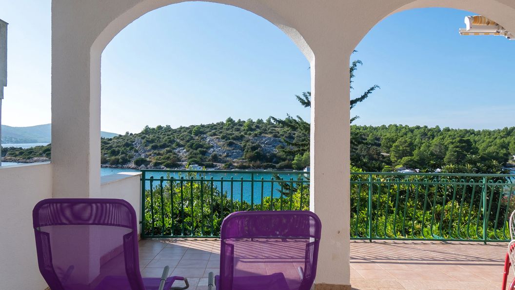 Apartment Neda Grebastica (1)