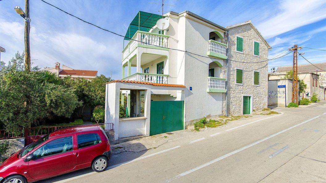 Apartments Nada Vodice (1)