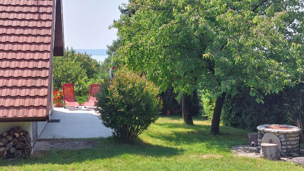 Mandulás Nyaraló Zánka (1)