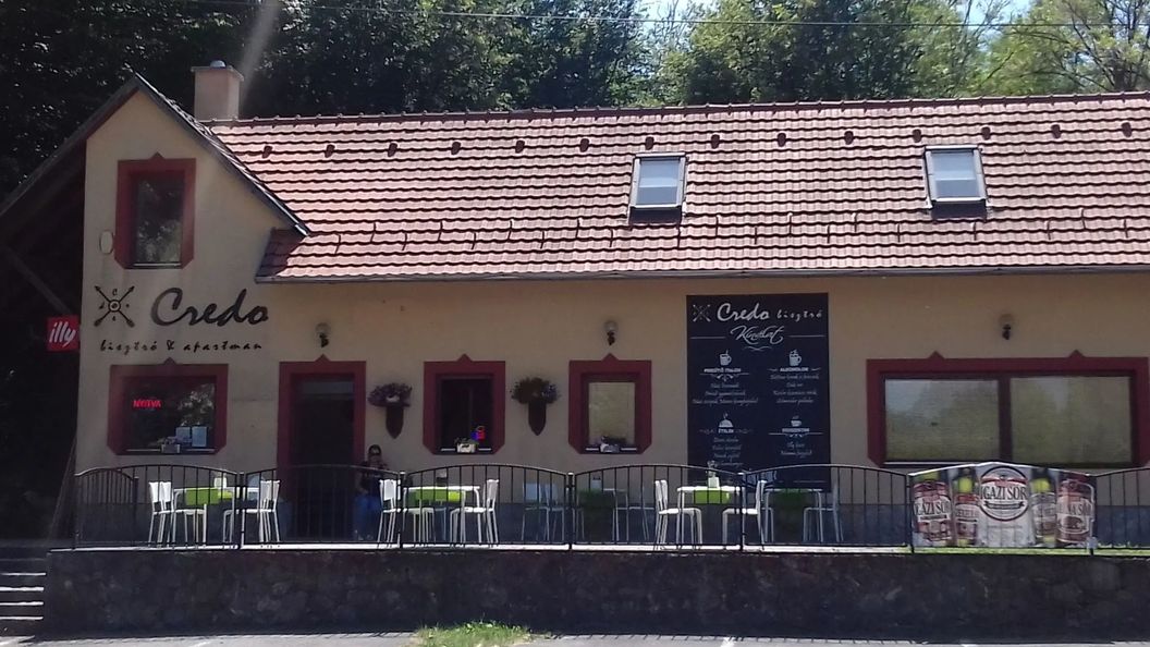 Credo Apartmanház Abaliget (1)