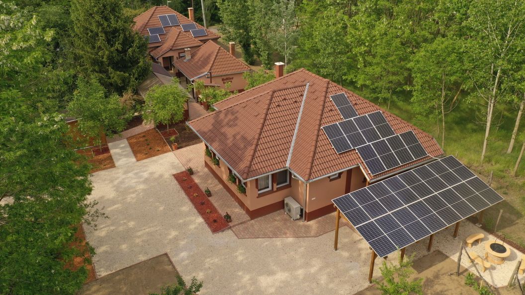 Heffler-tanya Vendégház Madaras (1)