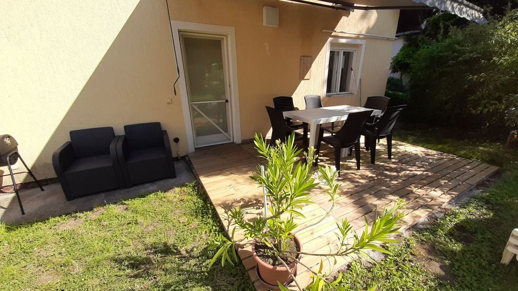 B7 Apartman Balatonboglár (1)
