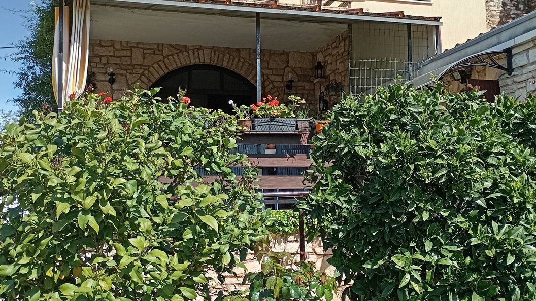 Apartmanok Parkolóhellyel Liznjan, Medulin - 11152 Ližnjan (1)