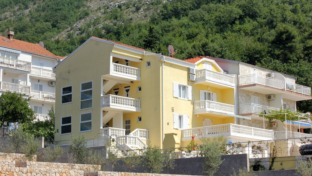 Apartmanok Parkolóhellyel Slano, Dubrovnik - 3183 Slano (1)