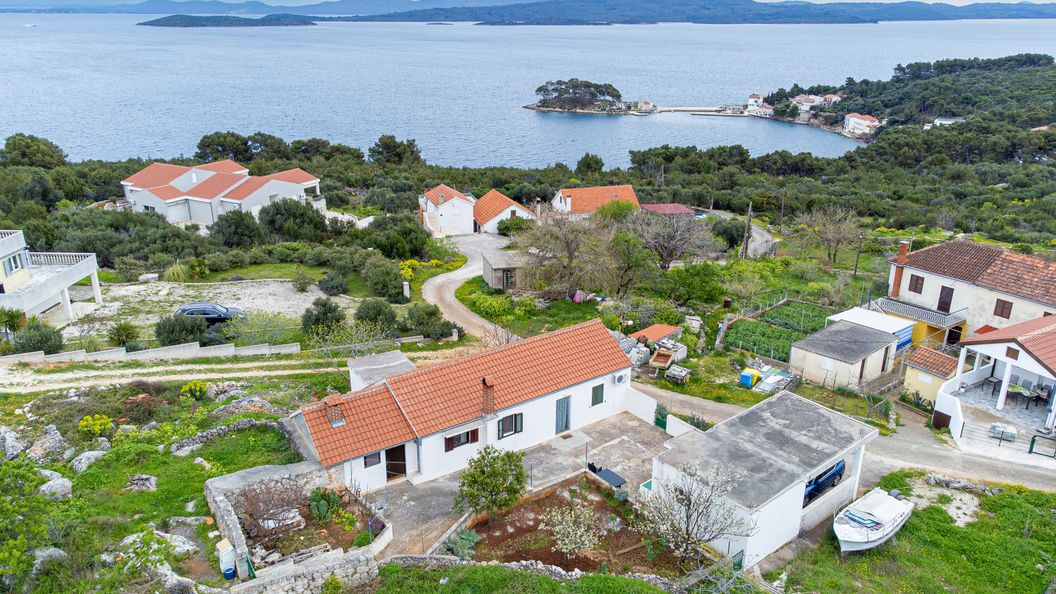 Apartmanok Parkolóhellyel Savar, Dugi Otok - 12762 Savar (1)