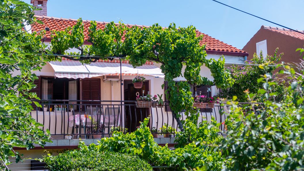 Apartmanok A Tenger Mellett Barbat, Rab - 4977 Barbat (1)