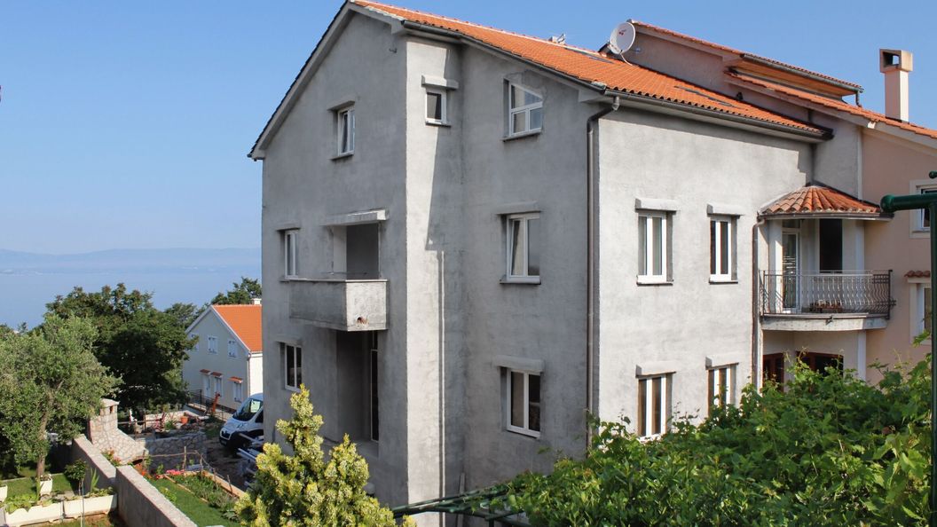 Apartmanok Parkolóhellyel Njivice, Krk - 5458 Njivice (1)