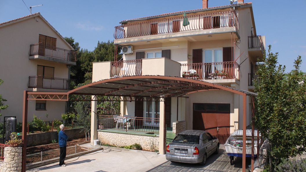 Apartmanok Parkolóhellyel Srima - Vodice, Vodice - 6099 Srima - Vodice (1)