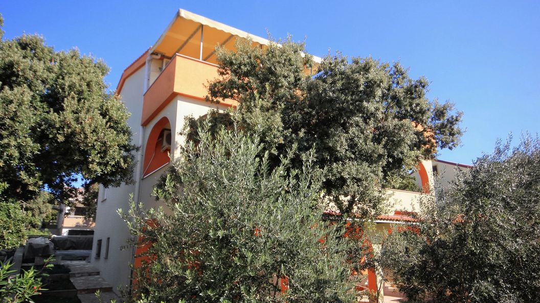 Apartmanok Parkolóhellyel Mandre, Pag - 9354 Mandre (1)