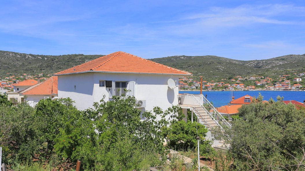 Apartmanok A Tenger Mellett Vinisce, Trogir - 11029 Vinišće (1)