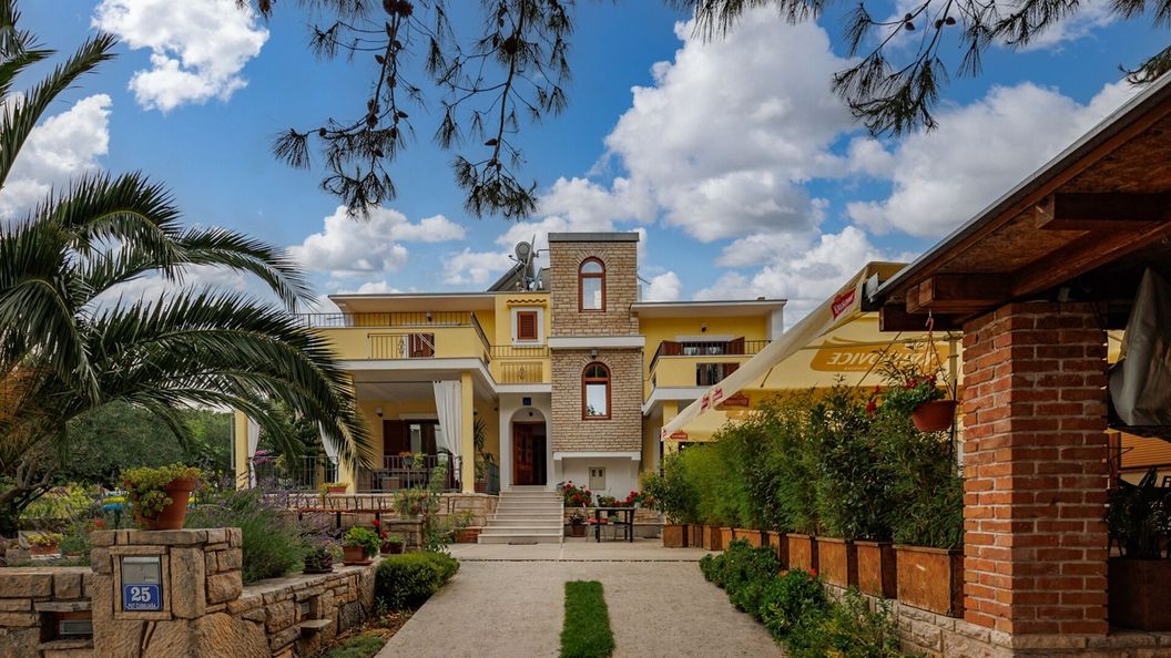 Apartmanok A Tenger Mellett Pridraga - Cuskijas, Novigrad - 6306 Pridraga - Cuskijaš (1)