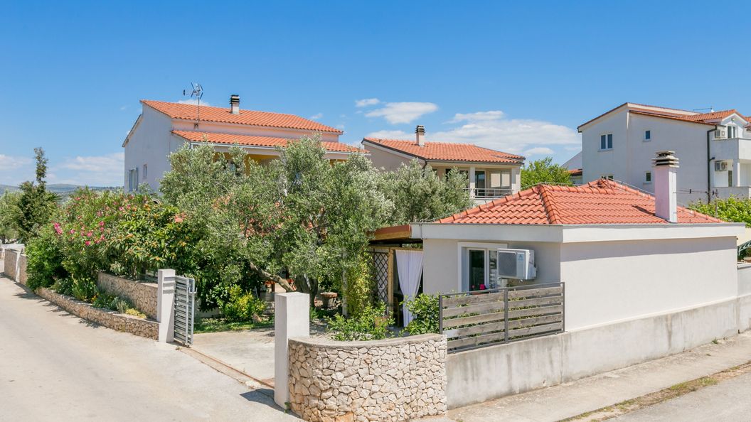 Apartmanok A Tenger Mellett Razanj, Rogoznica - 12733 Ražanj (1)