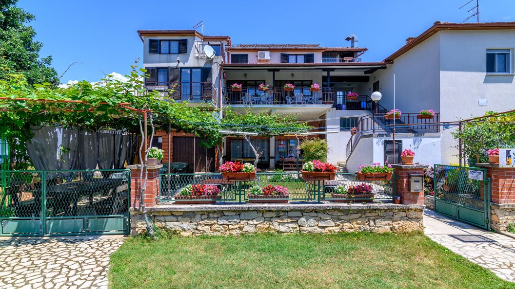 Apartmanok A Tenger Mellett Banjole, Pula - 3002 Banjole (1)