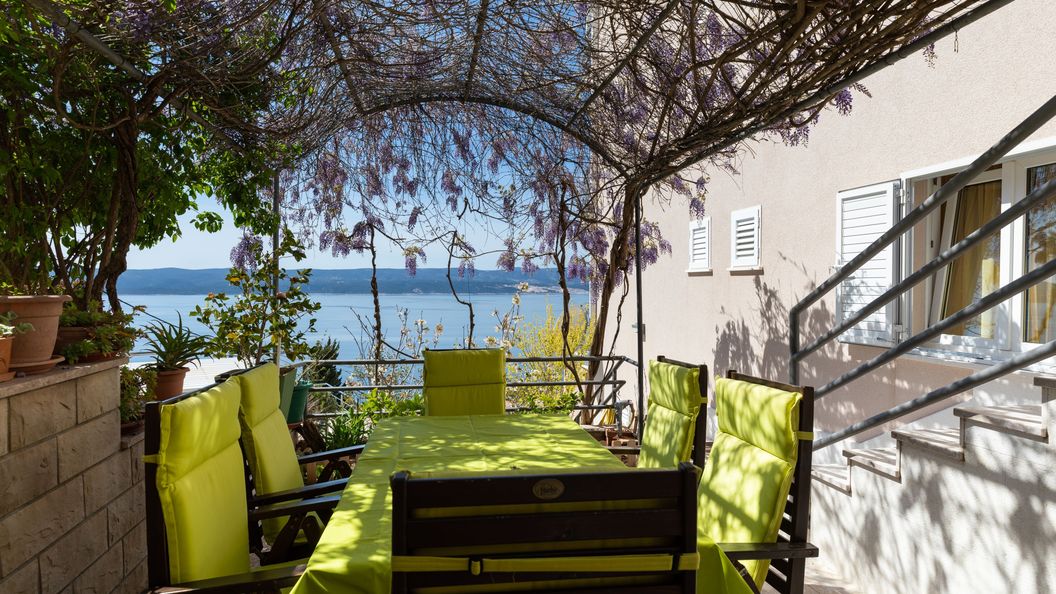 Apartmanok Parkolóhellyel Mimice, Omis - 2805 Mimice (1)