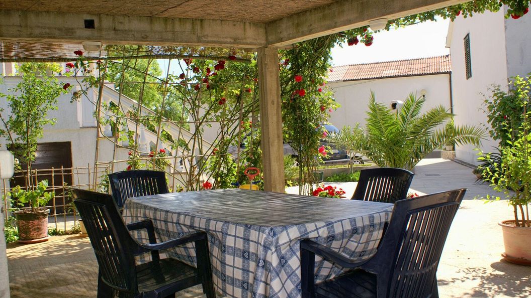 Apartmanok Parkolóhellyel Novalja, Pag - 212 Novalja (1)