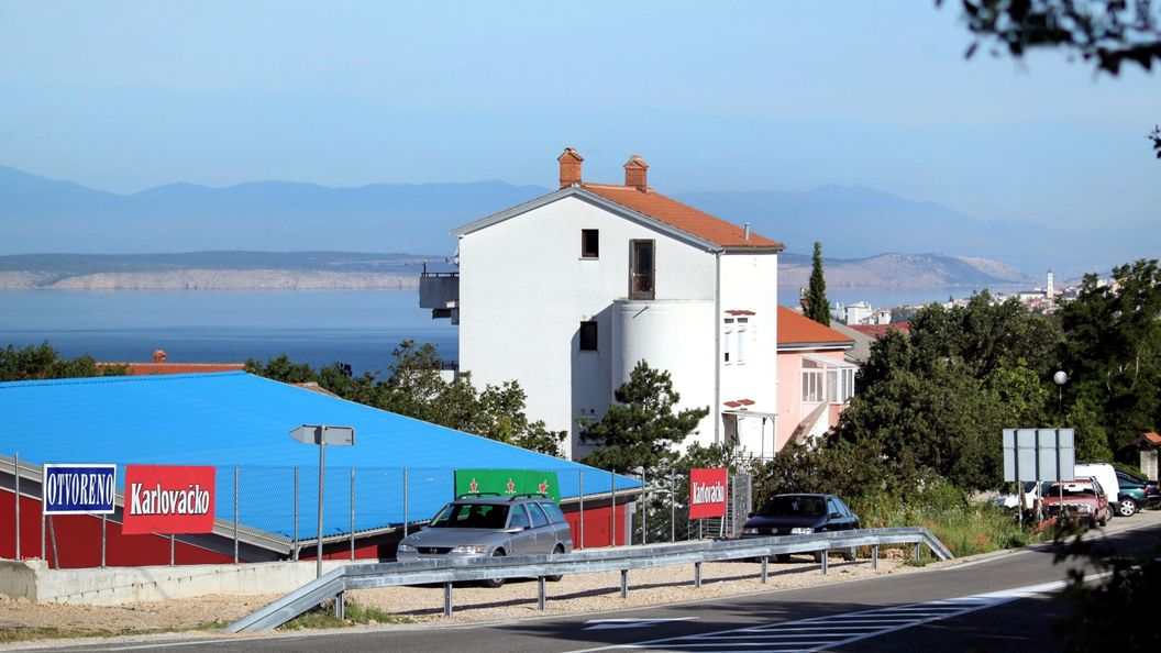 Apartmanok Parkolóhellyel Selce, Crikvenica - 5477 Selce (1)