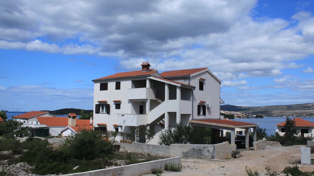 Apartmanok A Tenger Mellett Razanj, Rogoznica - 8361 Ražanj (1)