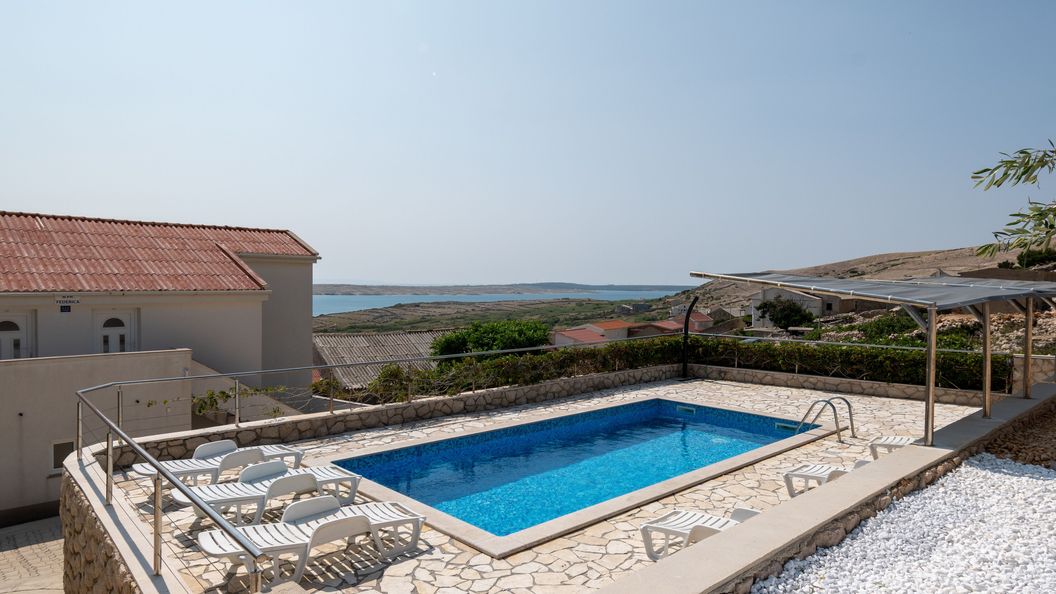 Apartmanok Medencével Zubovici, Pag - 9365 Zubovići (1)