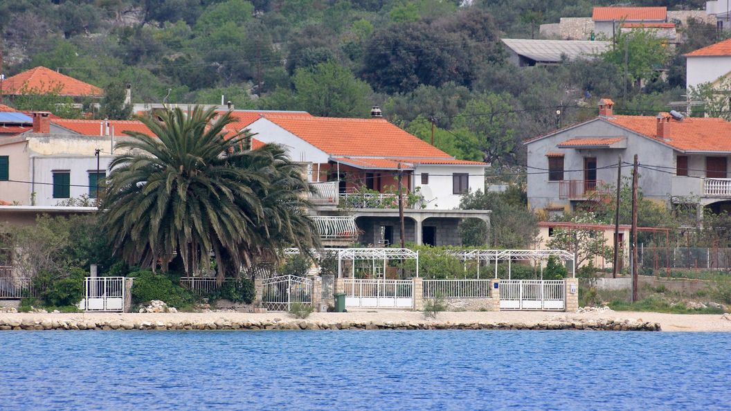 Apartmanok A Tenger Mellett Vinisce, Trogir - 10006 Vinišće (1)