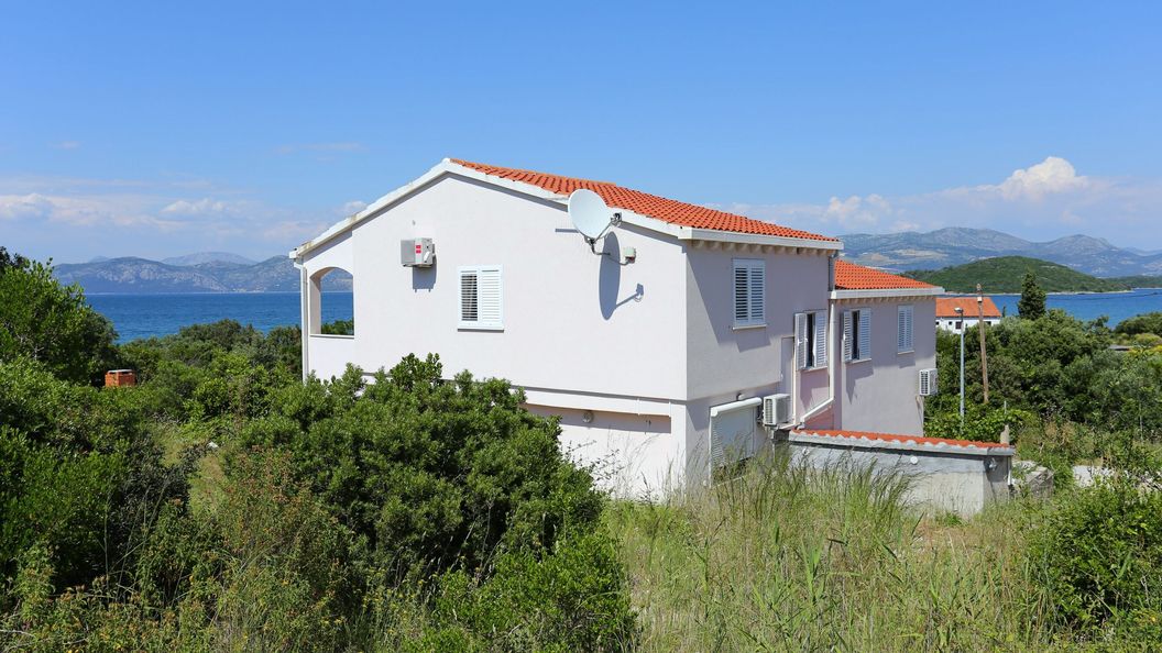 Apartmanok A Tenger Mellett Drace, Peljesac - 10135 Drače (1)