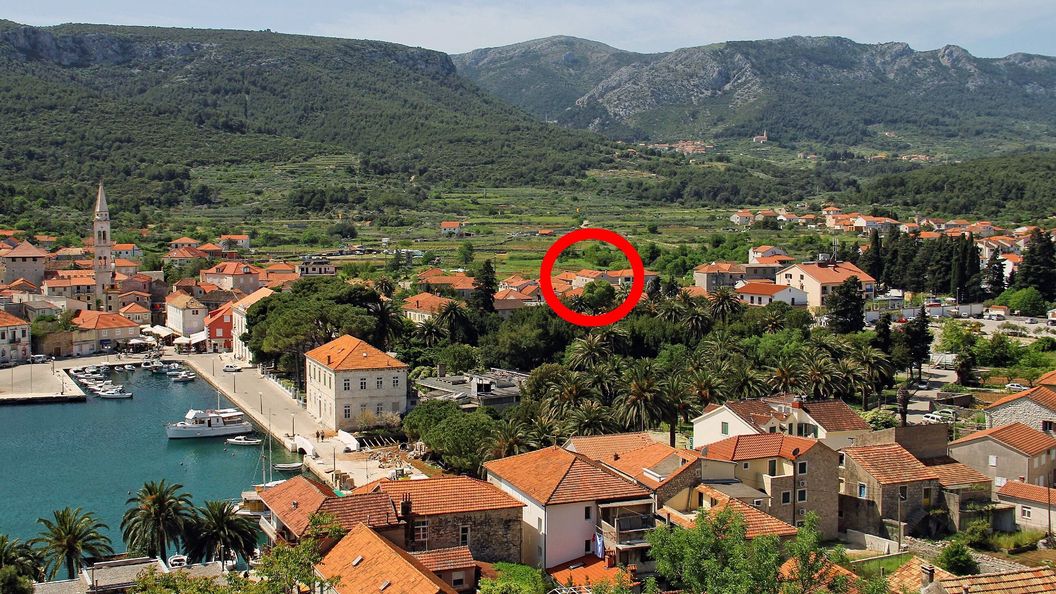 Apartmanok Parkolóhellyel Jelsa, Hvar - 8713 Jelsa (1)