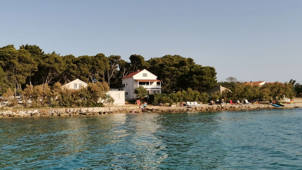 Apartmanok A Tenger Mellett Susica, Ugljan - 3462 Sušica (1)