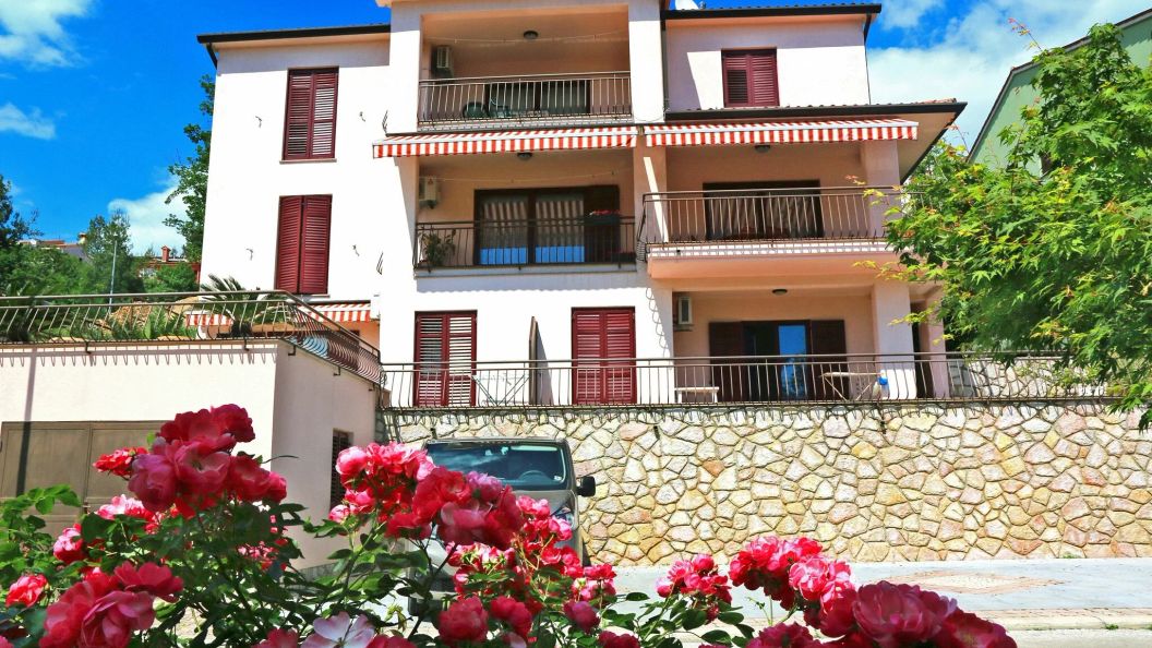 Apartments With Parking Space Rabac, Labin - 7429 Rabac (1)