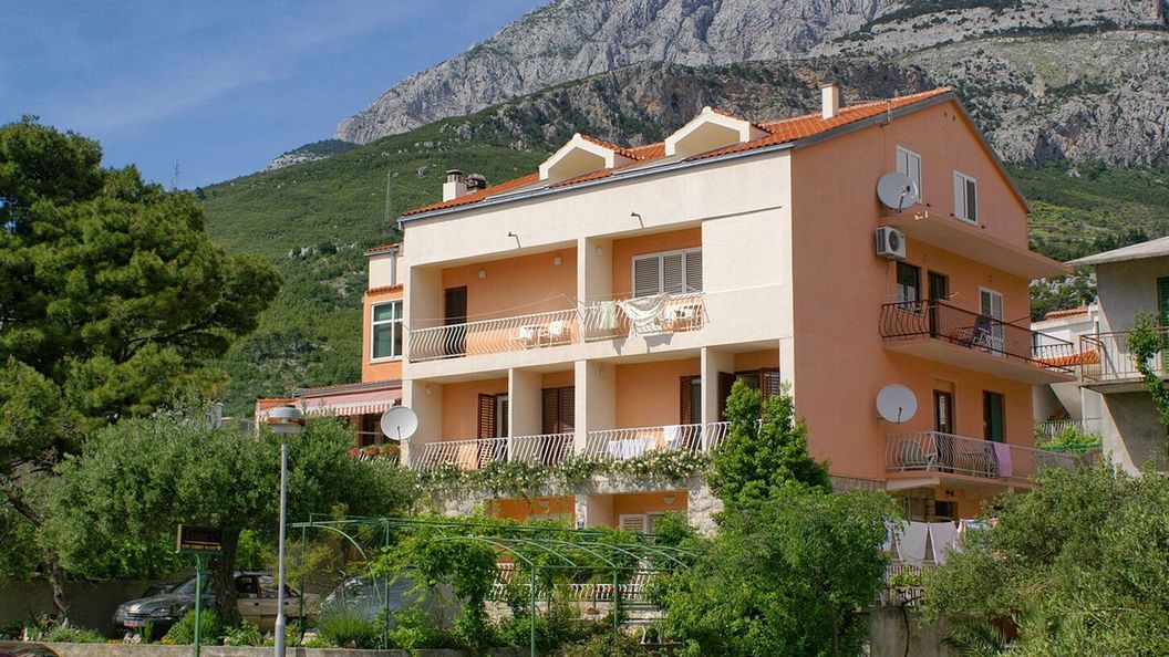 Apartmanok A Tenger Mellett Tucepi, Makarska - 2721 Tučepi (1)
