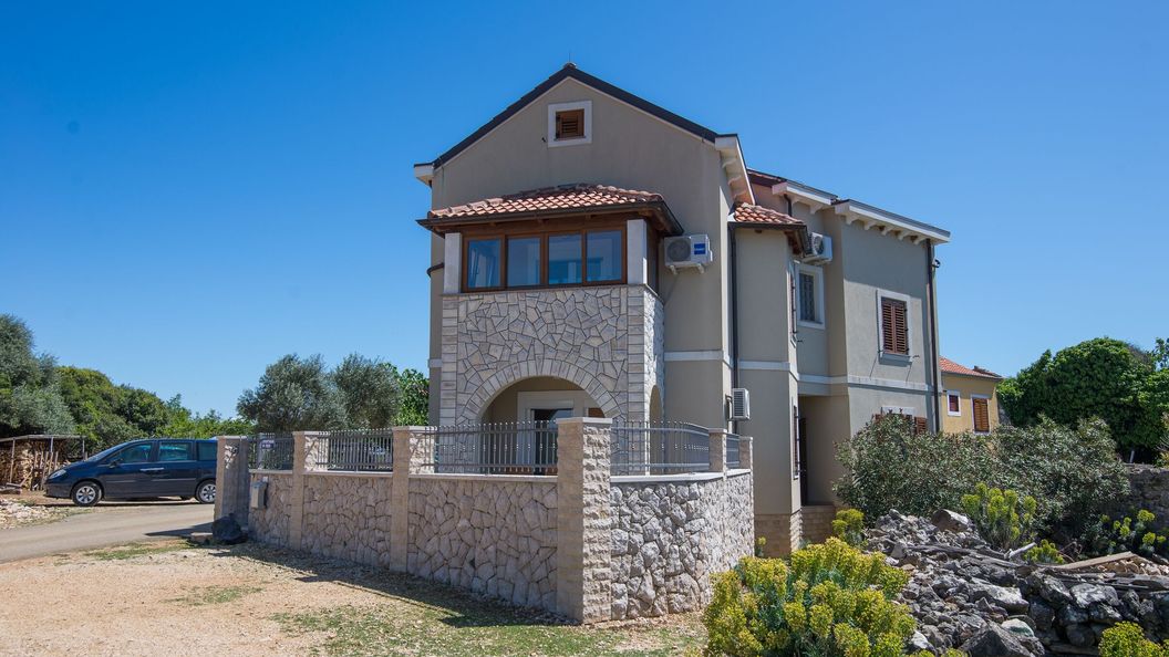 Apartmanok Parkolóhellyel Punta Kriza, Cres - 8082 Punta Križa (1)