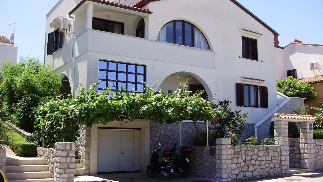 Apartmanok Parkolóhellyel Mali Losinj, Losinj - 8024 Mali Lošinj (1)