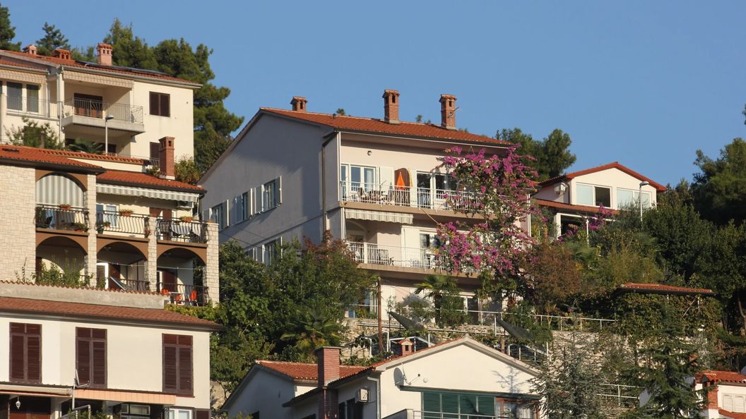 Apartmanok Parkolóhellyel Rabac, Labin - 7410 Rabac (1)