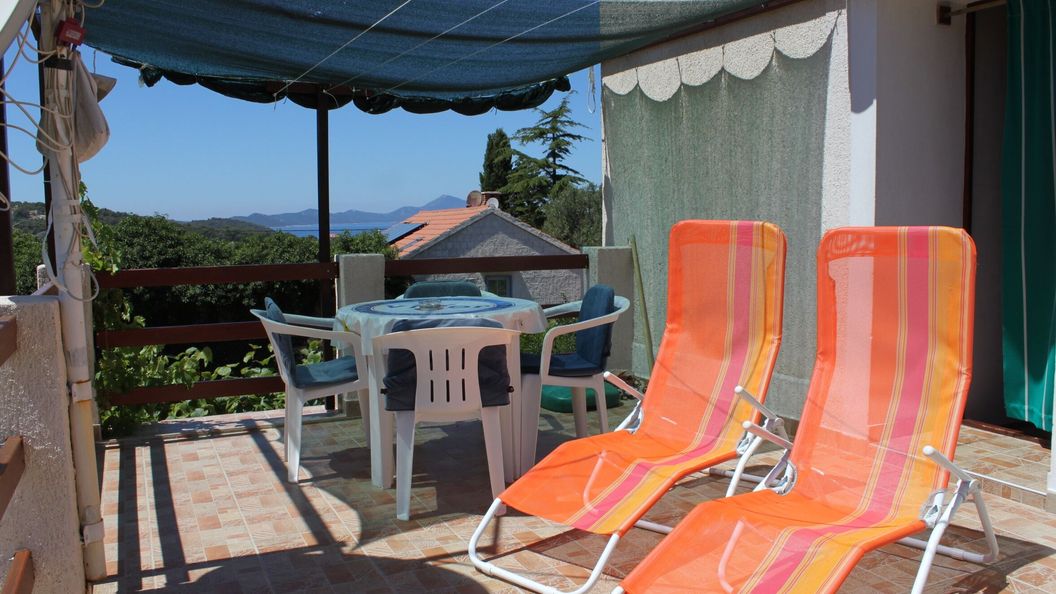 Apartmanok Parkolóhellyel Veli Losinj, Losinj - 8060 Veli Lošinj (1)