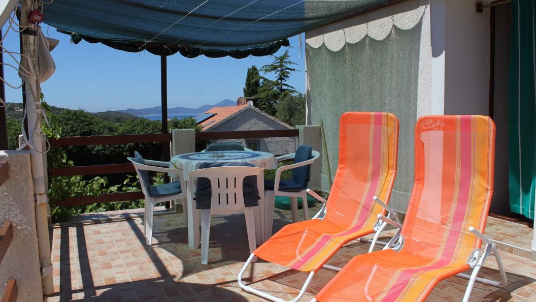 Apartmanok Parkolóhellyel Veli Losinj - 8060 Veli Lošinj (1)