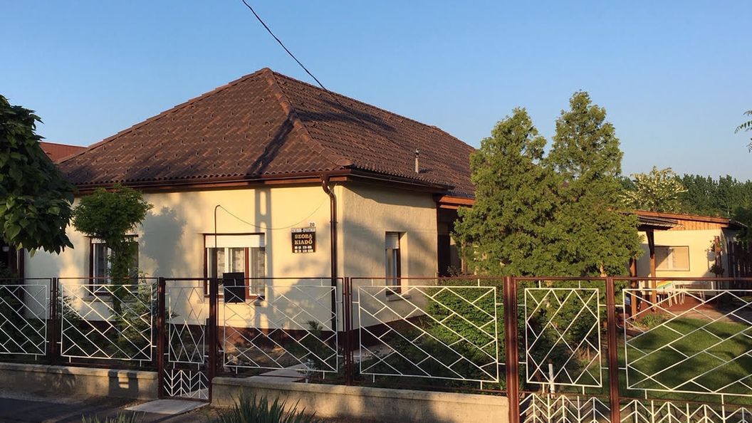 Cserke Centrum Apartman Cserkeszőlő (1)