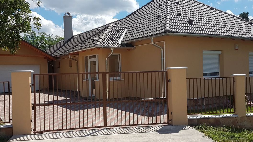 Dzsigolo Apartmant Ajka (1)