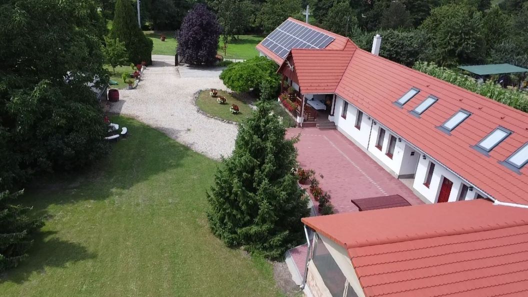 Napsugár Vendégház Abaújkér (1)