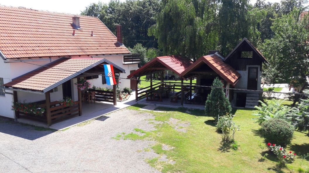 Apartmanok Parkolóhellyel Smoljanac, Plitvice - 12345 Smoljanac (1)